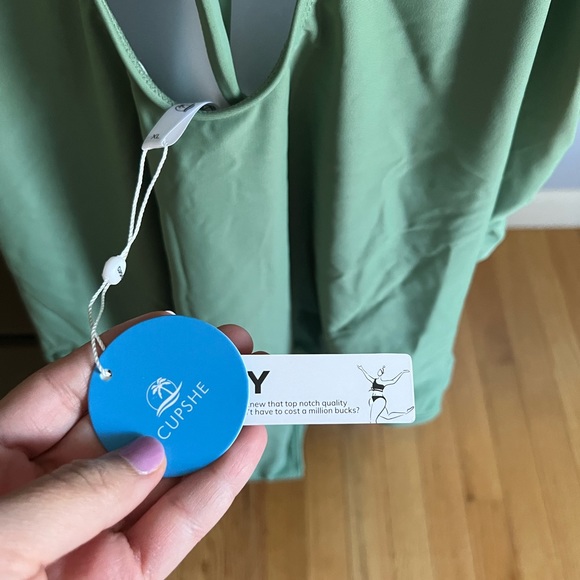 CUPSHE Green One Piece Bathing Suit - Picture 3 of 4